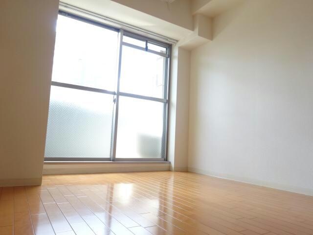 エスリード福島駅前の物件内観写真