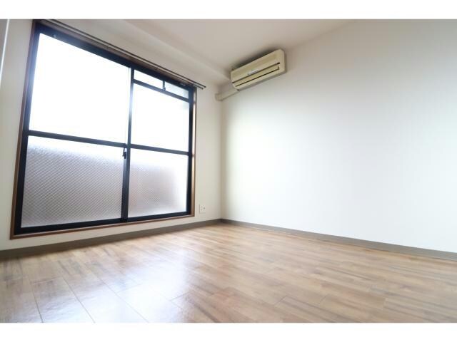 プレミアム新福島の物件内観写真