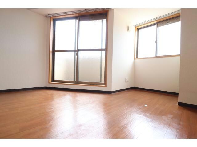 サンフレスカ福島の物件内観写真