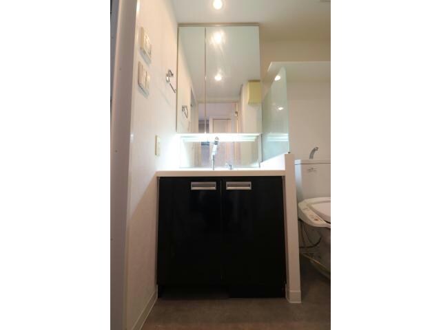 レジュールアッシュ福島の物件内観写真