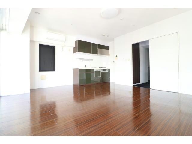 WOB　NISHIUMEDAの物件内観写真