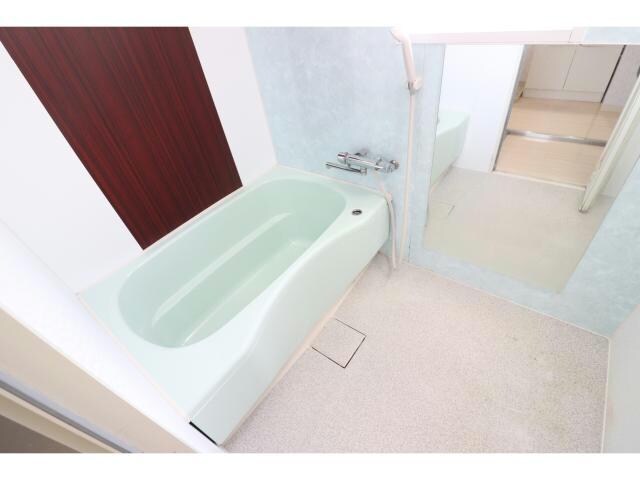 ロベリア弐番館の物件内観写真