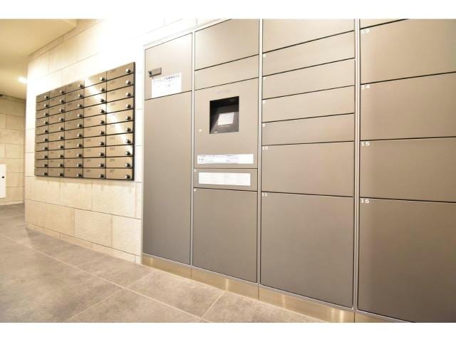 エステムプラザ福島ジェネルの物件外観写真