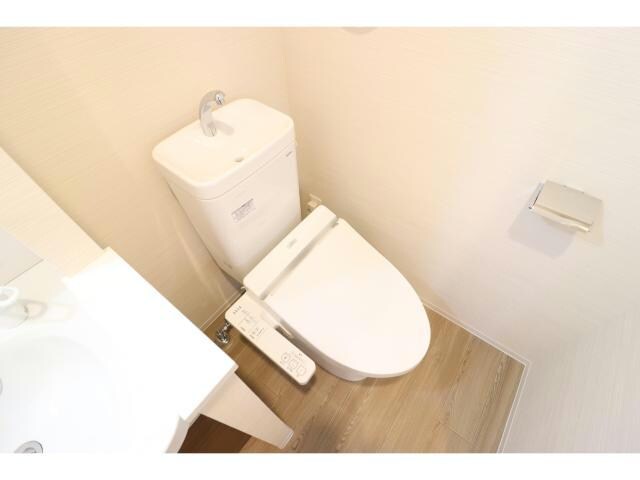 レオンヴァリエ福島野田の物件内観写真