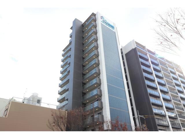 プレサンス梅田の物件外観写真