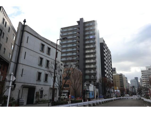 プレサンス梅田の物件外観写真