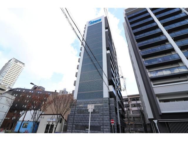 プレサンス梅田の物件外観写真