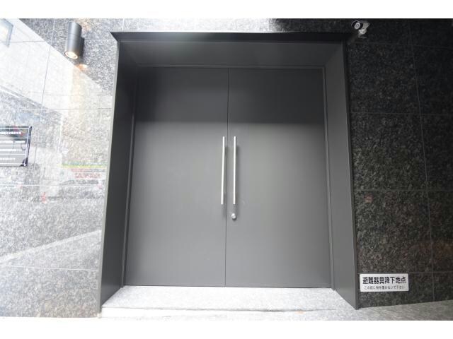 エトワール北新地の物件外観写真