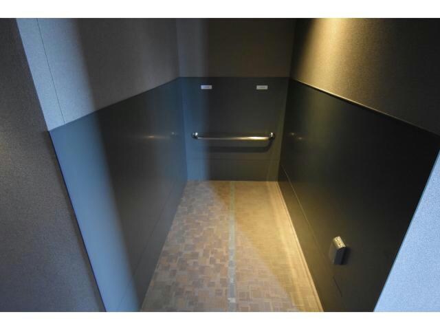 エトワール北新地の物件外観写真