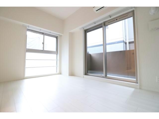 プレサンス本町ジョイスの物件内観写真