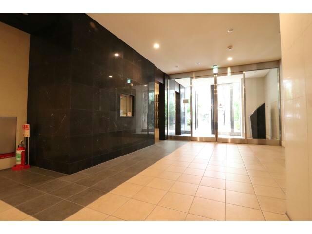 プレサンス本町ジョイスの物件外観写真