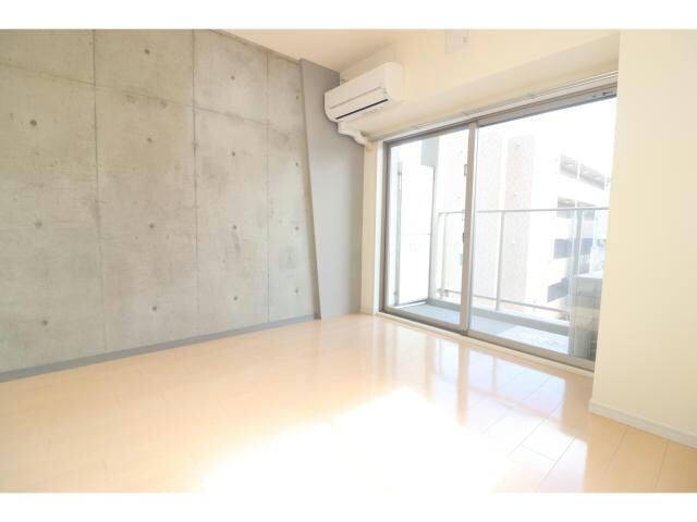 アーデン京町堀イーストの物件内観写真