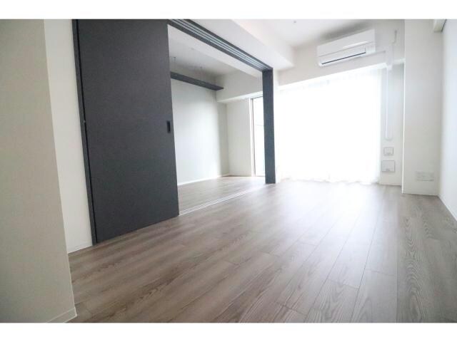 クロスレジデンス阿波座の物件内観写真