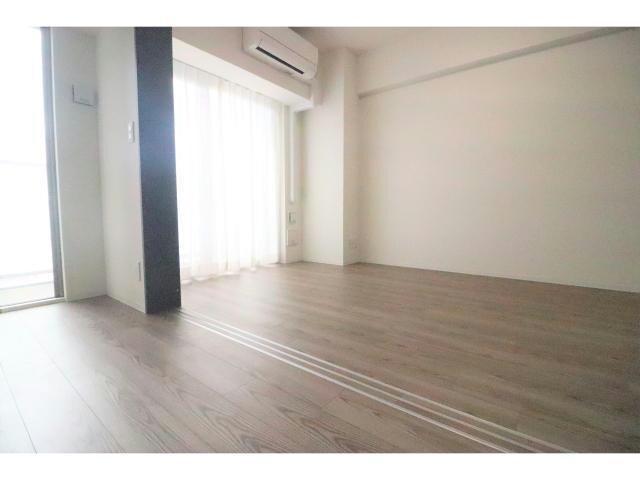 クロスレジデンス阿波座の物件内観写真