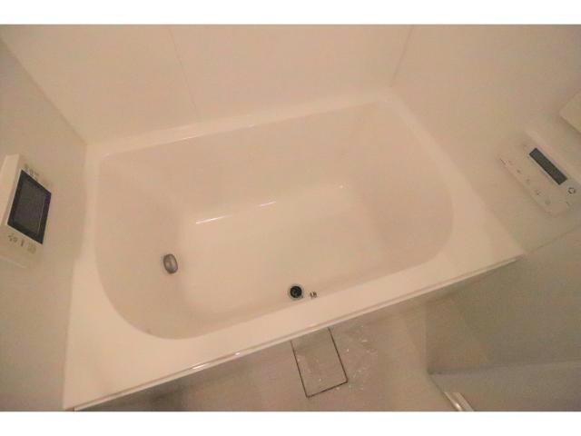 クロスレジデンス阿波座の物件内観写真