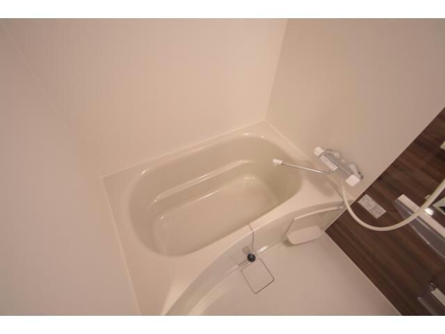 セレニテ福島アリアの物件内観写真