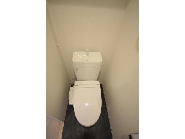 セレニテ福島アリアの物件内観写真