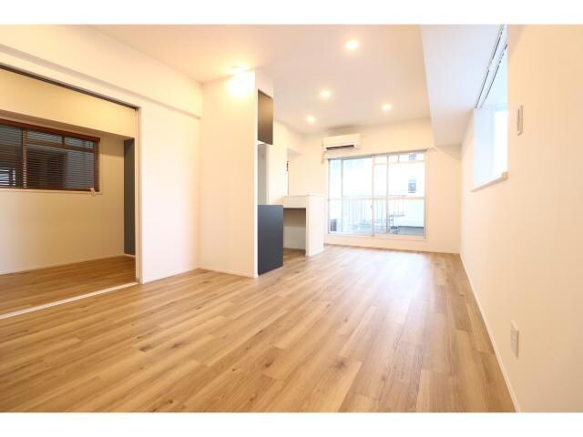 ラクメンビルの物件内観写真