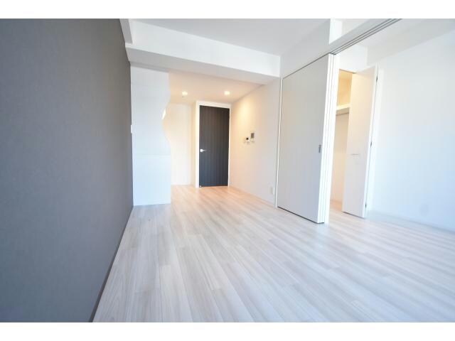 アプリーレ西本町の物件内観写真