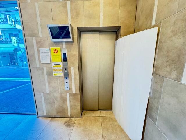 スプランディッド福島WESTの物件外観写真