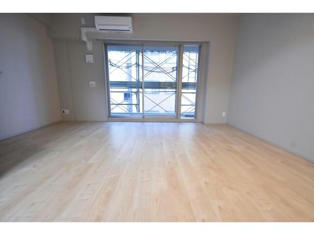 スプランディッド福島WESTの物件内観写真