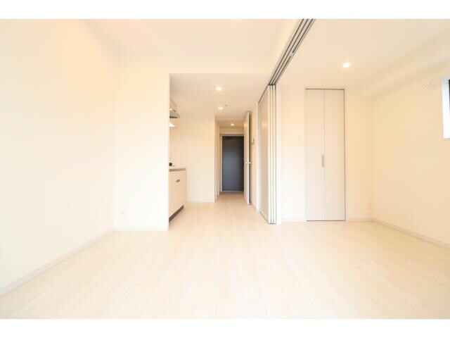 シーズンフラッツ梅田NORTHの物件内観写真