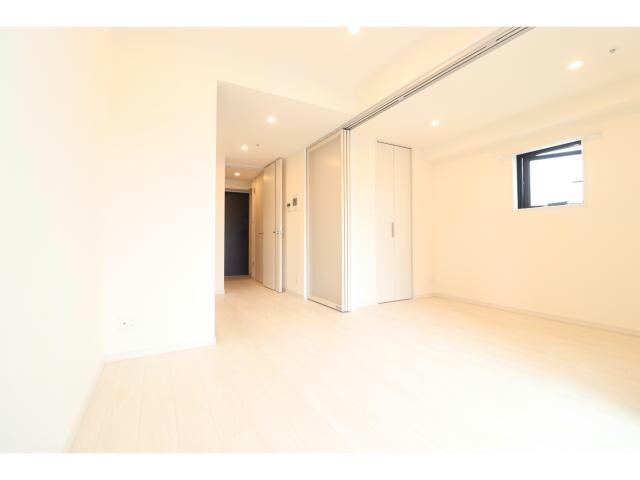 シーズンフラッツ梅田NORTHの物件内観写真