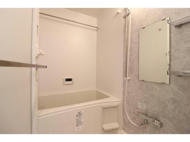 アヴェニール中崎の物件内観写真