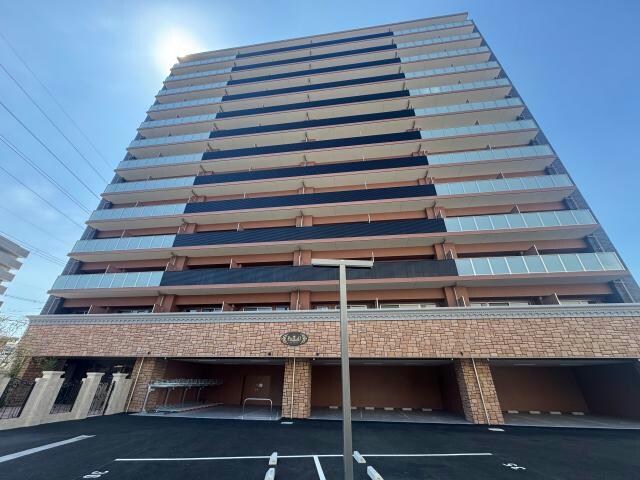 プレジオ三国EUROの物件外観写真