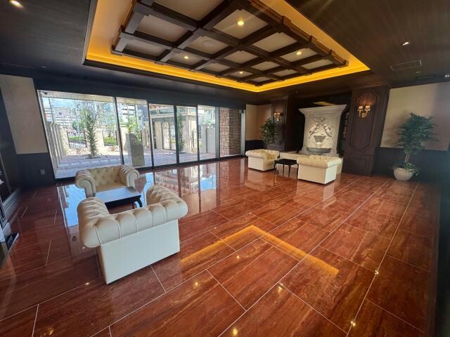 プレジオ三国EUROの物件外観写真