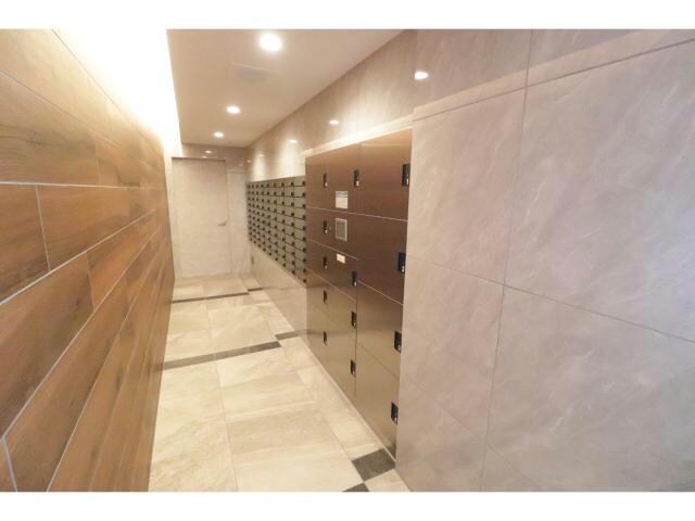 Alivis福島海老江の物件外観写真