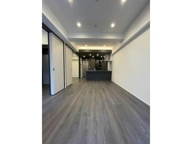 コンフォリア・リヴ谷町四丁目の物件内観写真