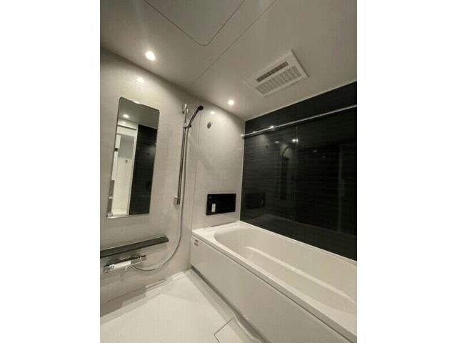 コンフォリア・リヴ谷町四丁目の物件内観写真