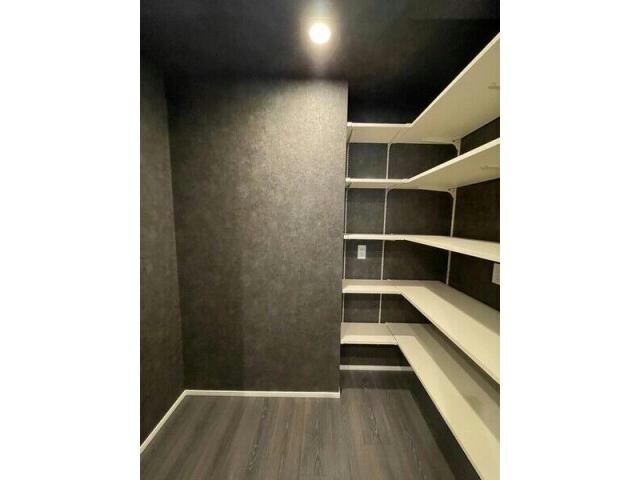 コンフォリア・リヴ谷町四丁目の物件内観写真