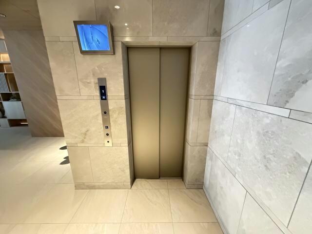 ルフォンプログレ南森町の物件外観写真