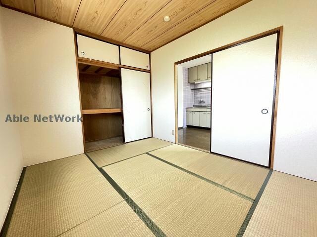 ヴィラオークの物件内観写真