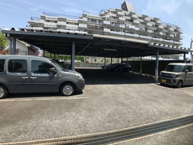 パークハウスタカシの物件外観写真