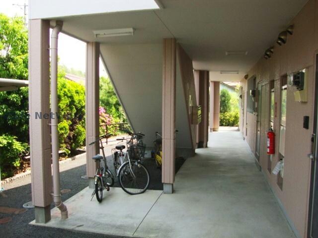 ディアウィングニシジマの物件外観写真