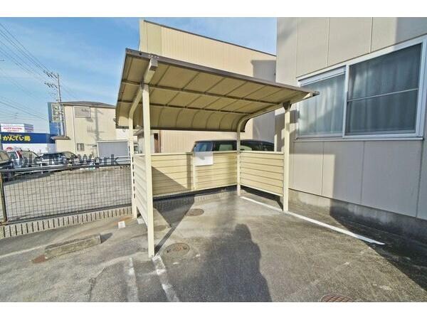 ファミールKATOの物件外観写真