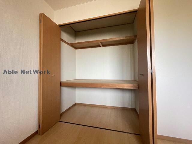 オアシス荒池の物件内観写真