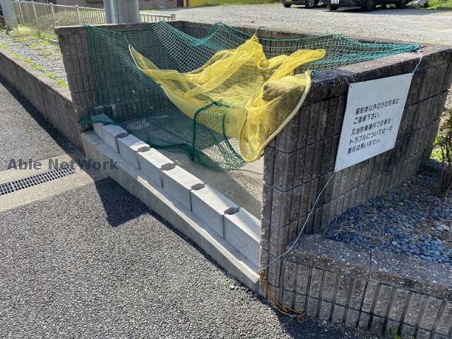 Elle Bonheurの物件外観写真