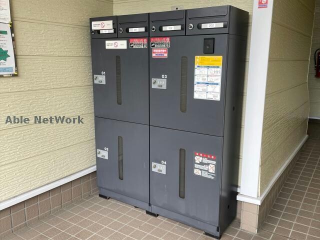 スプリングベルの物件外観写真