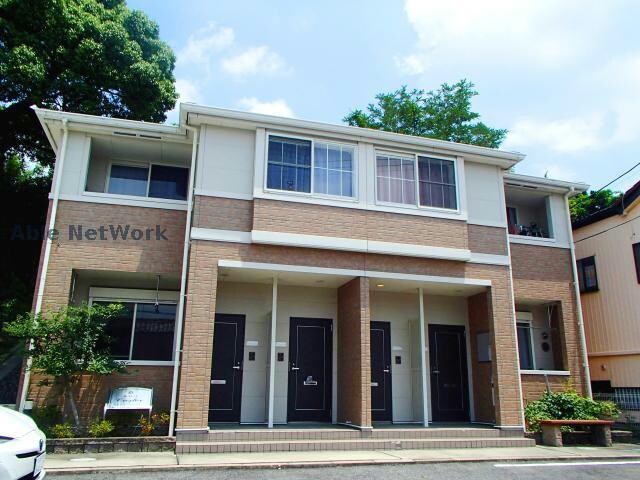 クレストールの物件外観写真