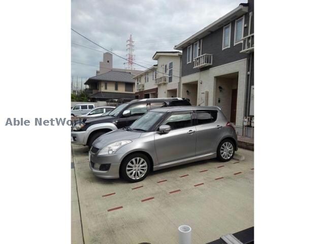 ラパン　ノアールの物件外観写真