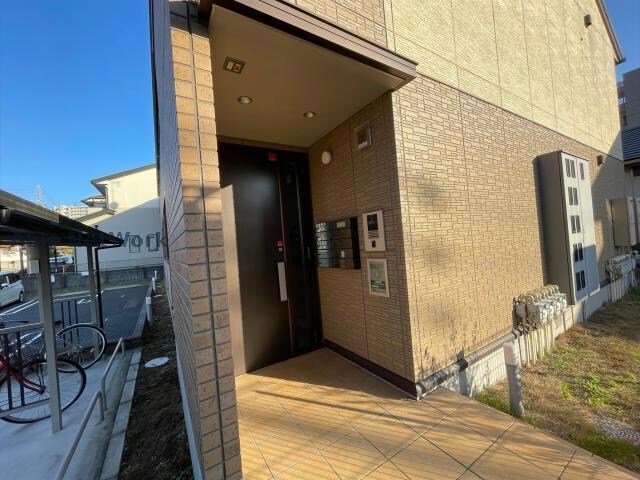 グラン・シャリオの物件外観写真