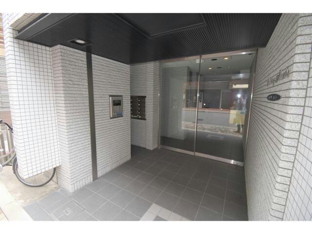 マルベリーモラダの物件外観写真