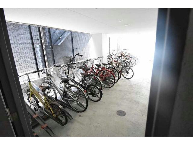 ＨuｇＥ1の物件外観写真