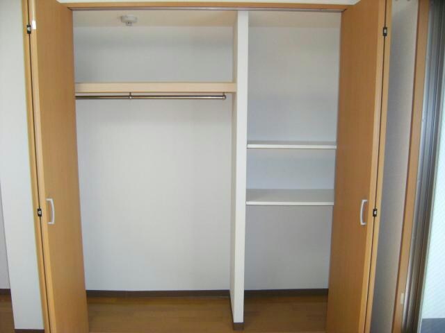 ＨuｇＥ1の物件内観写真