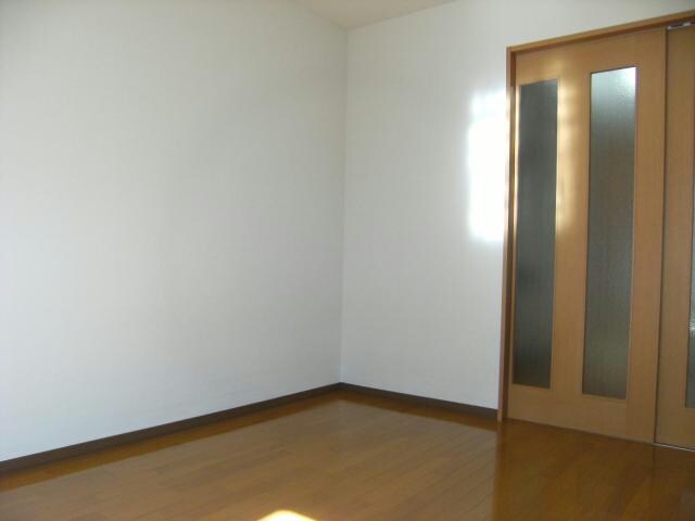 ＨuｇＥ1の物件内観写真