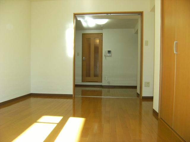 ＨuｇＥ1の物件内観写真